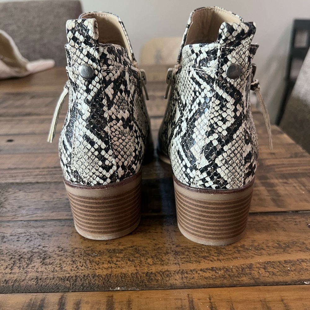 Mia Booties